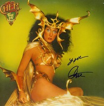 Cher Autographed LP - €196,86 EUR