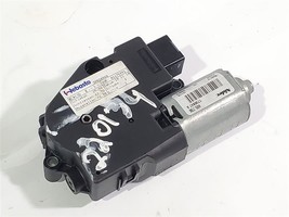 Sunroof Motor OEM 2015 Volvo S60 - $30.62