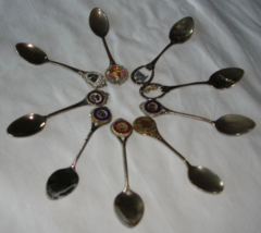 Lot of 9 Vintage Miniature Souvenir Spoons - £14.69 GBP