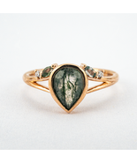 Vintage Anniversary Pear Moss Agate Ring - €345,78 EUR+