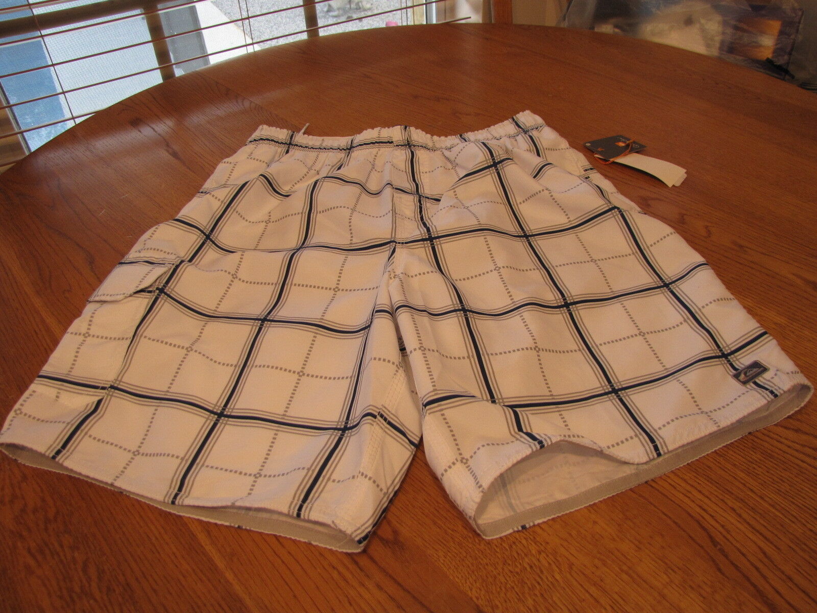 Men&#39;s Quiksilver swim surf board shorts trunks S white G.P.S. $52.00 JM2... - $19.83