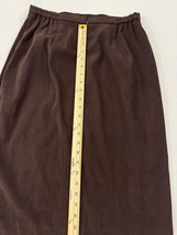 Leslie Fay Women’s Brown Rear Zip & Slit A-Line Pull-On Skirt Size 20 Waist 28" image 13