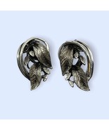 Vintage Silver-tone Clip on Earrings 1&quot; Leaf Design - £7.67 GBP