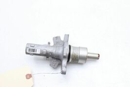02-06 BMW X5 E53 BRAKE MASTER CYLINDER Q9842 image 8