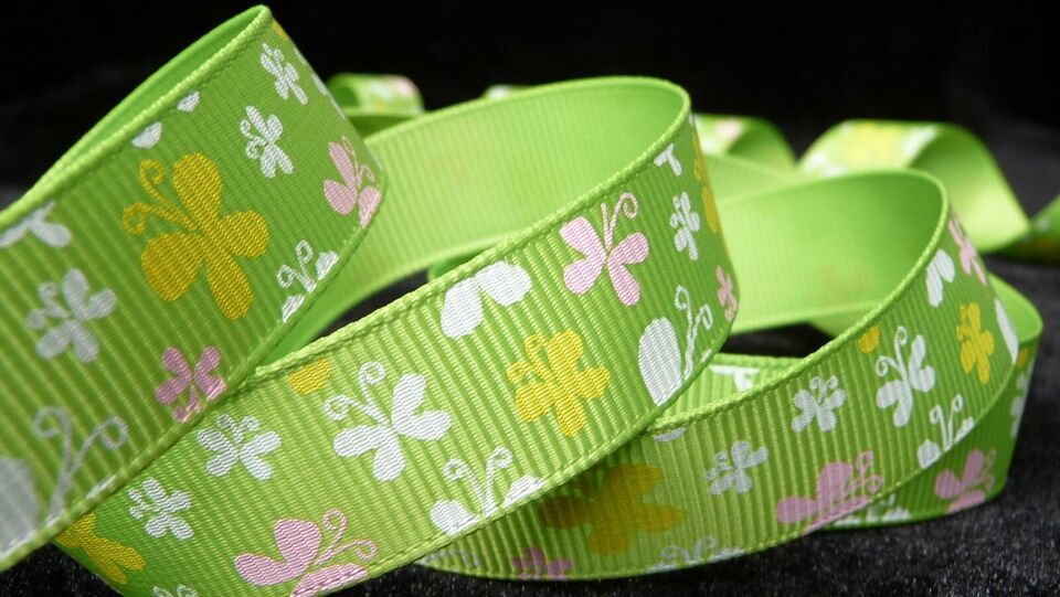 5/8&quot; inch BUTTERFLY lime green chartreuse pattern RIBBON - 1 yd wing hop... - $2.18