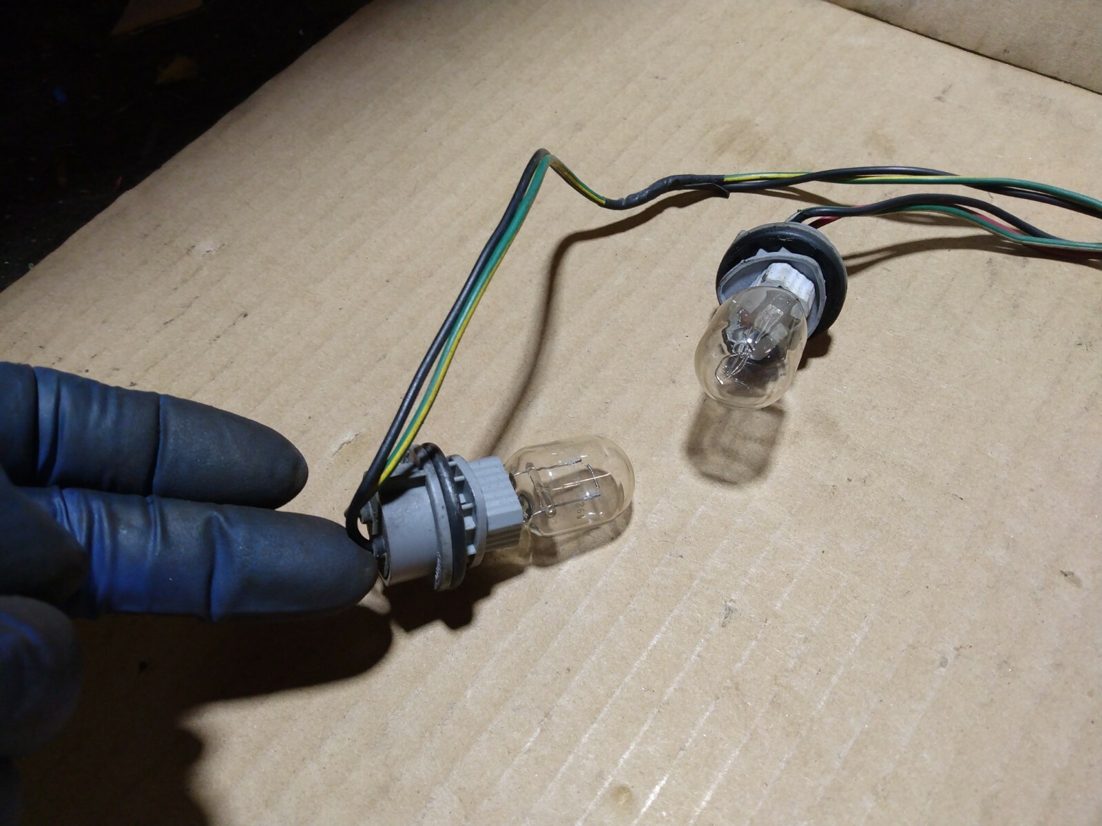 02 03 04 05 Honda CRV Passenger Right Side Tail Light Wire Socket Harness OEM Item image 12