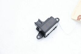 07-14 CHEVROLET TAHOE REAR PARK ASSIST SENSOR MODULE Q9725 image 3