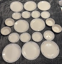 Corelle Country Violets 20-Pc Dinnerware Collection Set Retired Blu Beig... - $1,186.55 MXN