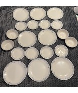 Corelle Country Violets 20-Pc Dinnerware Collection Set Retired Blu Beig... - $1,187.36 MXN