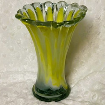 Vintage Murano 6 1/2&quot; Scalloped Handblown Glass Vase (1960s) - £62.51 GBP