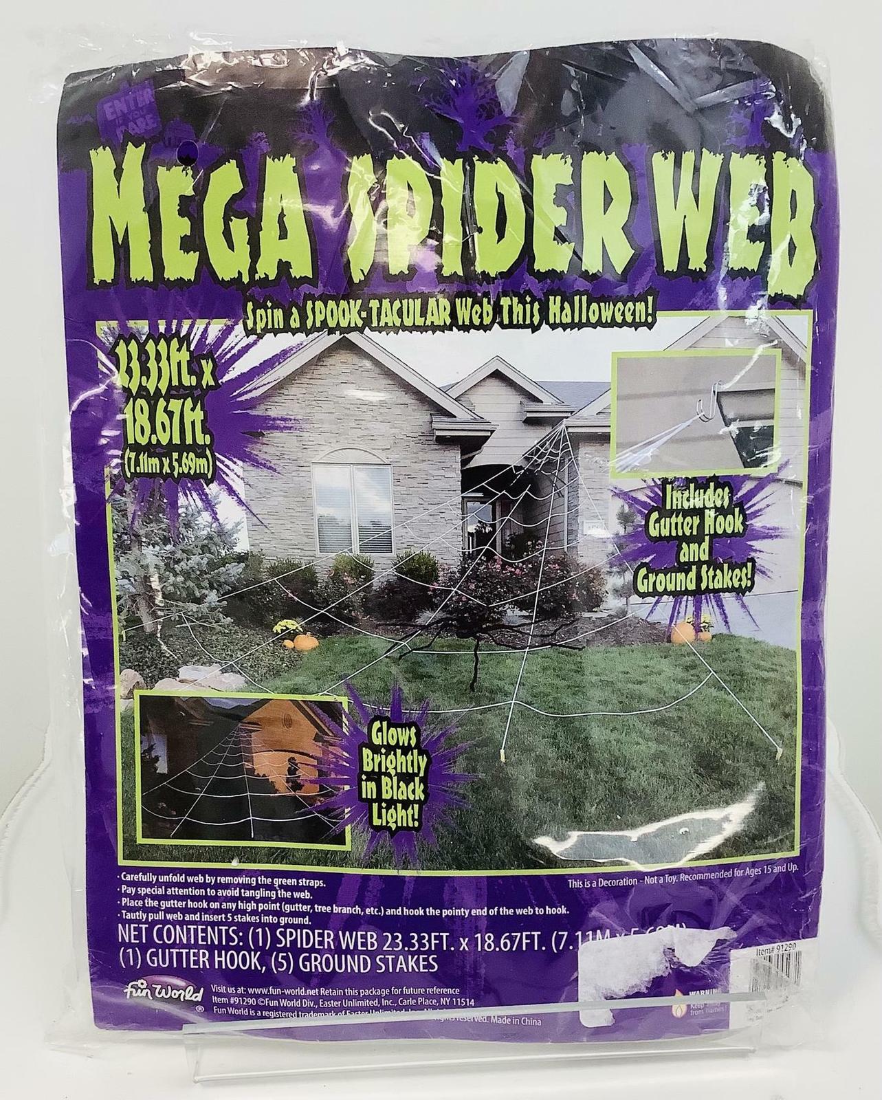 Fun World~MEGA SPIDER WEB~Outdoor Halloween Decoration~23.33 ft x 18.67 ft - £14.30 GBP