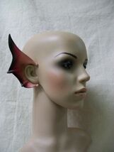 Gargoyle Ears Pink Webbed Aquatic Swamp Creature Mermaid Sea Horse Drago... - $20.66 CAD