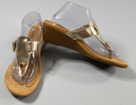 Vionic  Ginger Sandals Gold Wedge Thong Slip Ons Womens Size US 10  EU 4... - £30.52 GBP