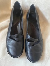 EUC Clarks Artisan Black Leather Lea Hall Pump Size 7.5 - £23.74 GBP