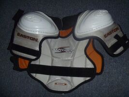 Easton Synergy 100 Youth Hockey Shoulder Pads/Chest Protector Sz Medium ... - $22.99