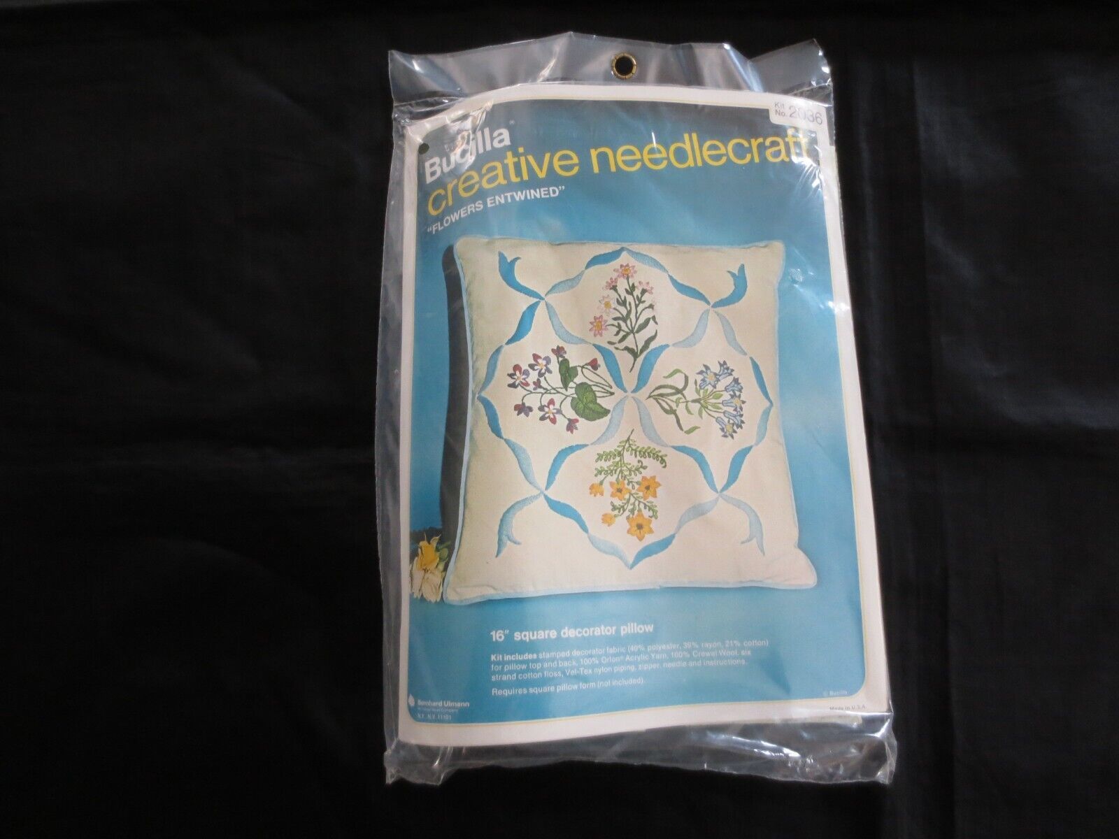 NOS Bucilla FLOWERS ENTWINED Crewel Embroidery  16" DECORATOR PILLOW KIT #2036