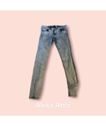 Divided by H&amp;M Womens Size 12 Blue Jeans pre-owned - $27.08 CAD