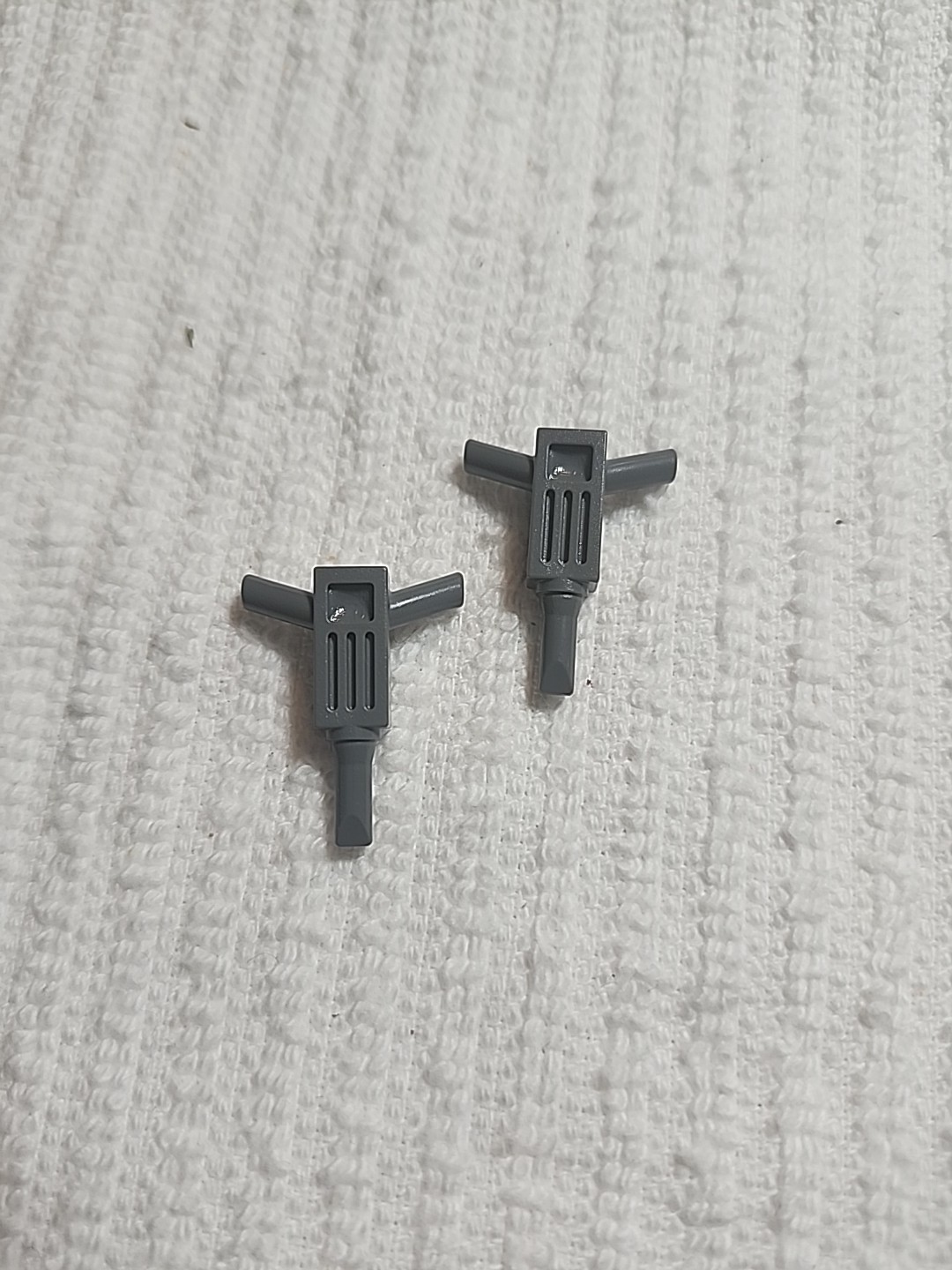 Lego Lot Of 2 New Dark Gray Minifigure Utensil Tool Motor Hammer Jackhammer - $1.48
