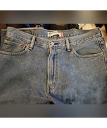 Levi&#39;s 550 Relaxed Fit Straight Leg Denim Blue Jeans Mens Size 36 x 30 - $32.00 CAD