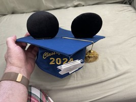 Disney Parks Authentic Graduation Class of 2024 Ears Mortarboard Hat NEW
