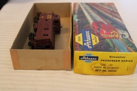 HO Scale Athearn, Cupola Caboose, Union Pacific, Brown, #3862 - C105 Built - $28.50