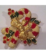 Christmas Pin #12  2013 - $12.24 CAD