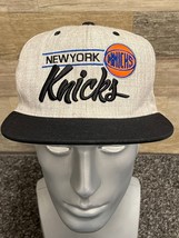 Mitchell &amp; Ness New York Knicks Cap Mens SnapBack Basketball Hat - £9.96 GBP