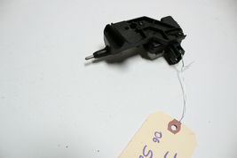2005-2008 MERCEDES R171 SLK280 FUEL GAS DOOR OPEN ACTUATOR J5643 image 2