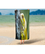 Yellow Iguana  Beach Bath Towel Swimming Pool Vacation Memento Gift - $31.17 CAD+