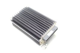 03-06 MERCEDES-BENZ CL55 AMG AMPLIFIER Q8380 image 2