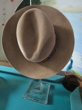 Frank Olive Fashion Designer Hats 5TH Ave Bloomingdale Hat Holder Crystal Pick 1 - £76.96 GBP