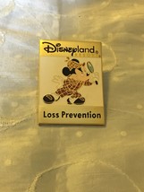 Disney Disneyland Resort Loss Prevention Detective Cast Member Mickey Mouse Pin - £27.83 GBP