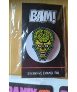 Bam Horror Exclusive Mars Attacks Alien Enamel Pin by Tom Ryan - £11.84 GBP