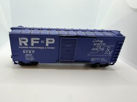 Life-Like HO Scale RF&amp;P 2820 Sliding Door Box Car - $14.84