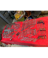 LOT over 300 Vintage Craftsman Wrenches, drivers, Sockets Screwdrivers - $888.07 CAD