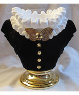 Bath &amp; Body Works 3-Wick Candle Holder HALLOWEEN BRIDE Pedestal resin fl... - $2,211.01 MXN