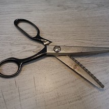 Vintage Kleencut Pinking Shears Scissors Made in USA 7.5&quot; - $9.00