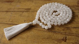 All White Mala, 108 Bead Snow Quartz Mala, Tassel Necklace, Yoga Jewelry - £50.10 GBP