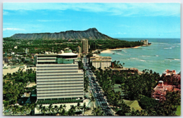 Vintage Postcard Wondrous Waikiki Diamond Head Frame Business Plaza Rest... - $5.45