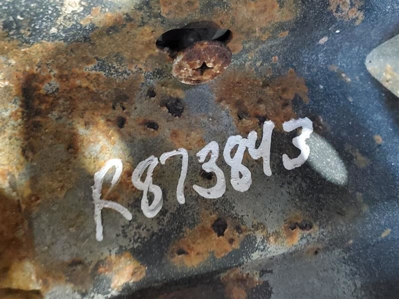 1987 1988 1989 Nissan Pathfinder OEM Rear Bumper Needs Paint Item image 4