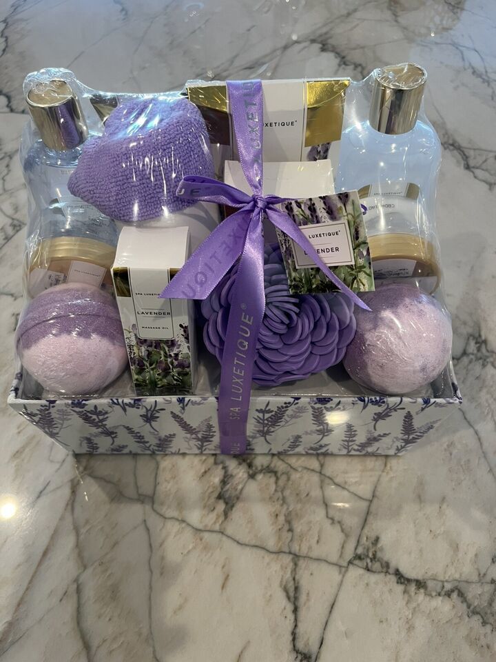 Spa Luxetique Lavender Spa Kit 12 Pcs Lavender Scented Spa Gift Set NEW! - $34.64