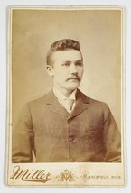 Minneapolis MN Attractive Man Nice Eyes Miller Studio Cabinet Card Photo JD25 - £11.03 GBP