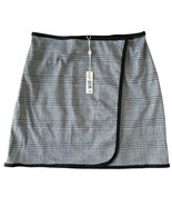 Max Studio Women&#39;s High Waist Wrap Mini Dressy Skirt Size M - Black &amp; White - $27.14 CAD