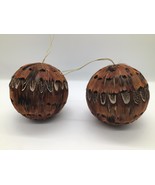 Set of 2 Feather Covered Christmas Ornaments 4&quot; Rustic Woodland Holiday ... - $363.19 MXN