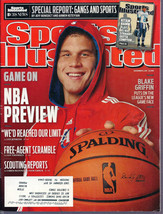 Sports Illustrated Magazine December 5, 2011 Gangs and Sports - $1.75
