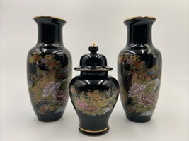 Vtg Japanese Fine China Ceramic Ginger Jar &amp; 2 Vases Black Gold Red Poppy Flower - £37.37 GBP