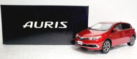 AURIS Diecast Red Mica Metallic 1/30 TOYOTA Color Sample Mini Car - £85.75 GBP