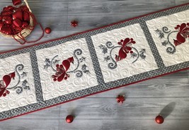 Quilted Christmas table runner, Bed topper, Christmas bird quilted, Winter items - £109.21 GBP