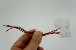 06-2010 mercedes w164 ml550 gl450 r350 rear relay fuse box PLUG CONNECTO... - $24.87