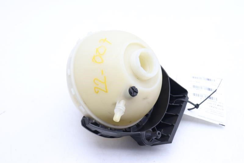 Coolant Reservoir w/ Bracket Fits 12-18 BMW 320i 66763 - $77.36